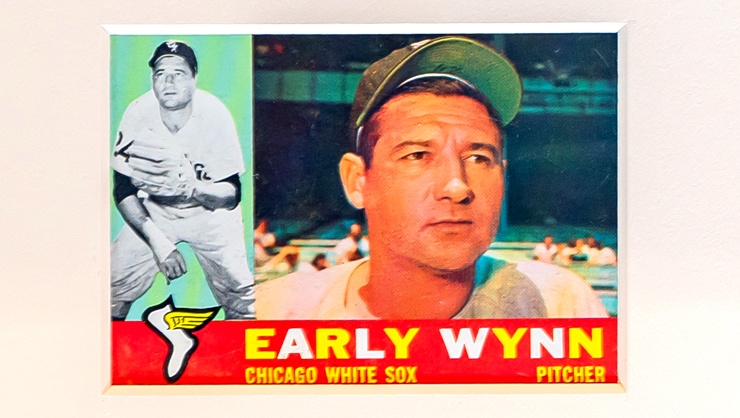 Early Wynn baseball card