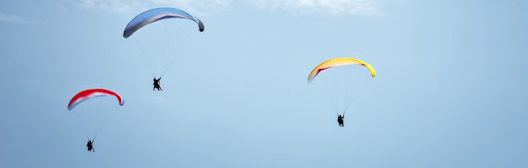 Situation community handgliders