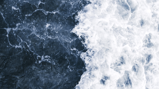 Image shows volatile waves creating a crosscurrent in the ocean