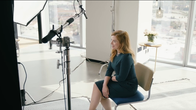 Speaker during video recording session