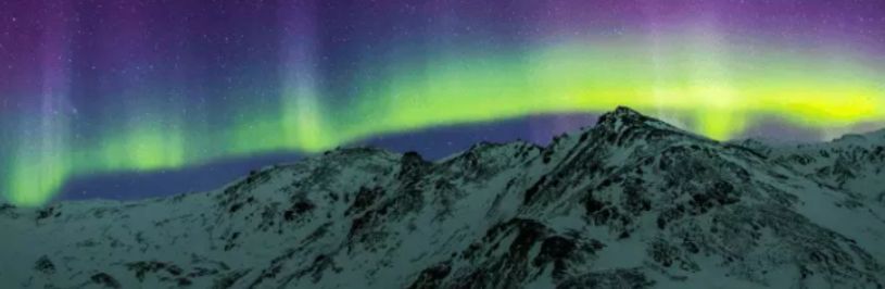 northern lights and mountain