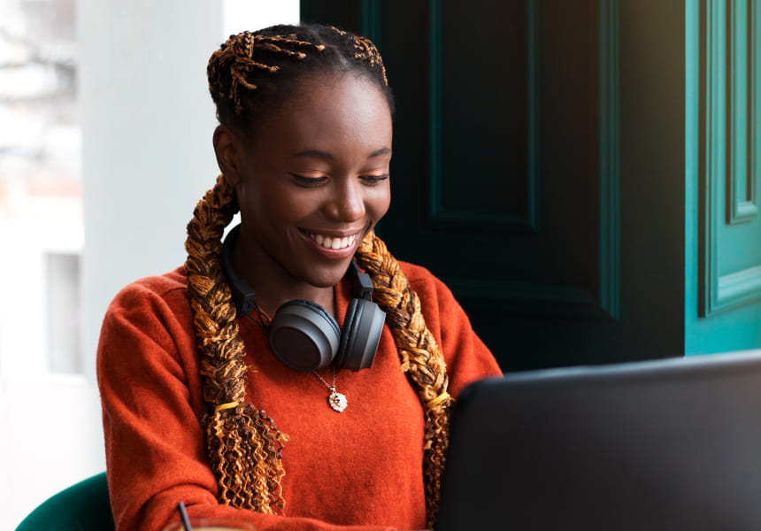 woman working on laptop