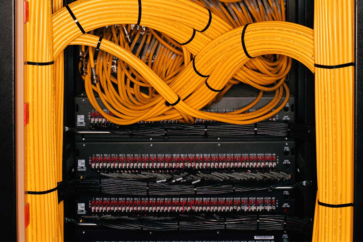 Image of electric cables.